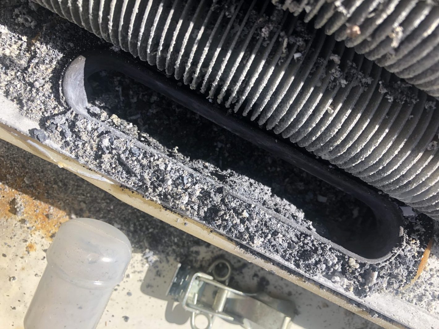 Dirty on-demand gas boiler