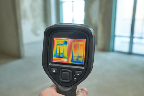 Thermal,Imaging,Camera,Inspection,Of,Window,Building.,Check,Heat,Loss