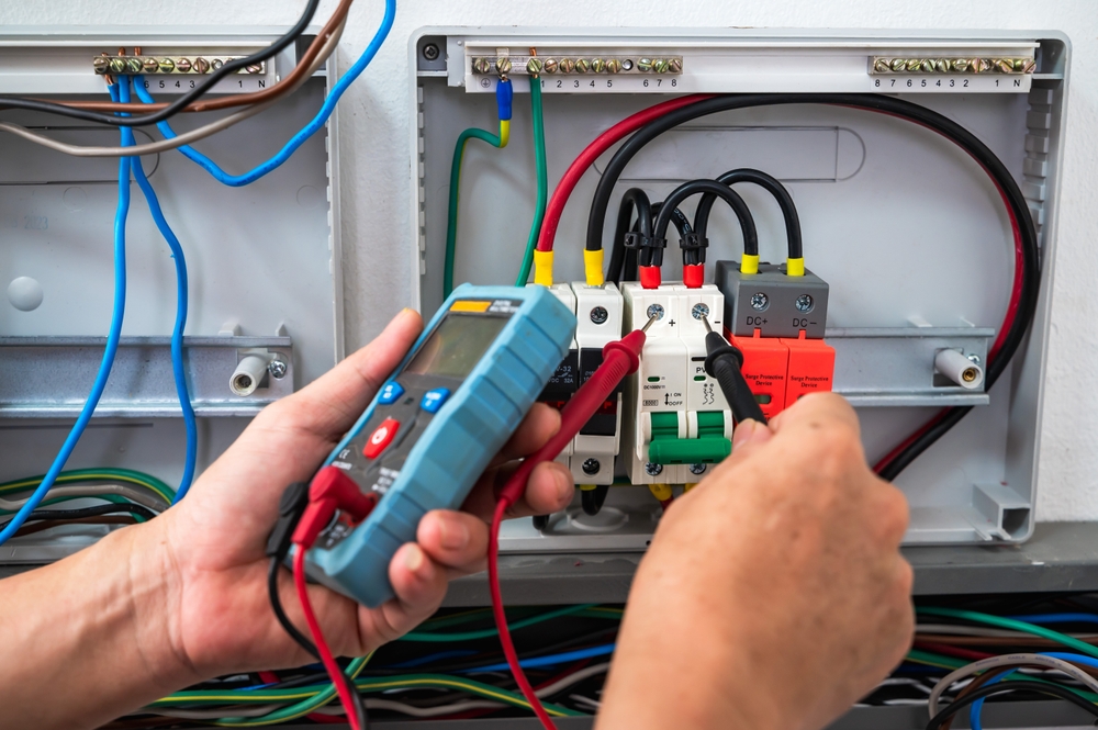 Circuit Breaker AMP Testing